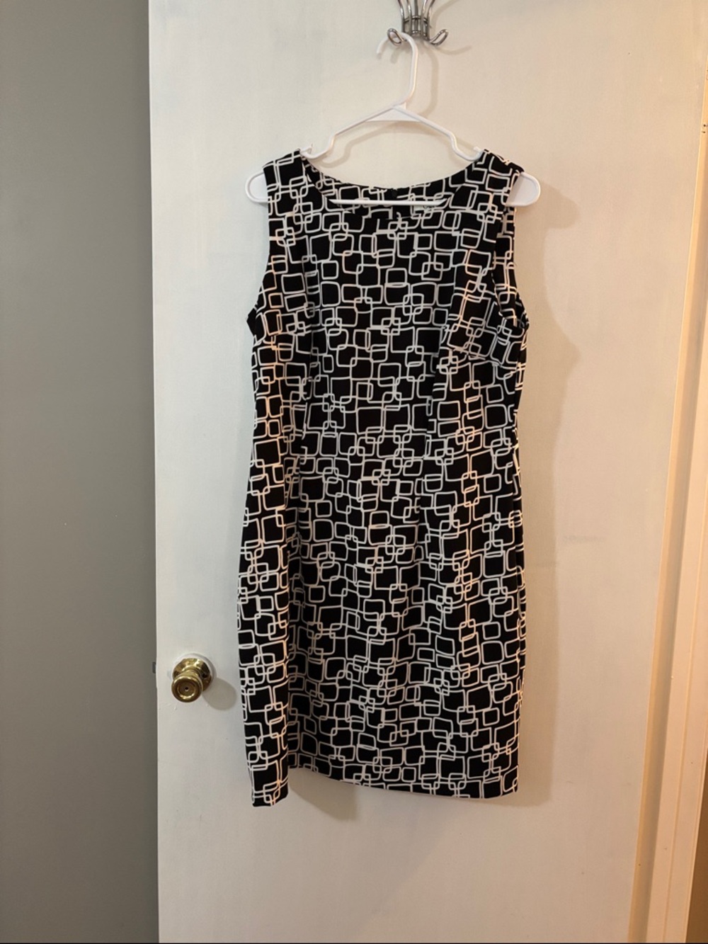 Cato Black & White Geometric Midi Shift Dress